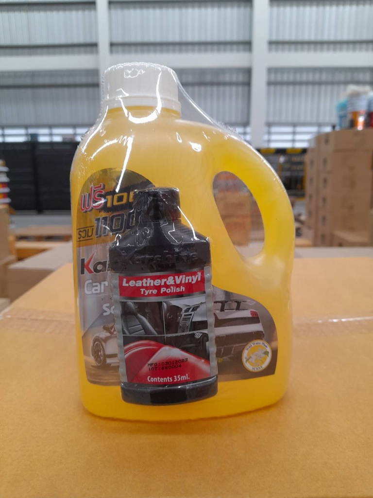 แชมพูล้างรถ กลิ่นดอกโมก 1000ml KARSHINE