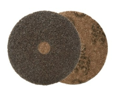 [1003140] แผ่นขัดสก็อตไบรท์หลังสักหราด 4" น้ำตาล 3M